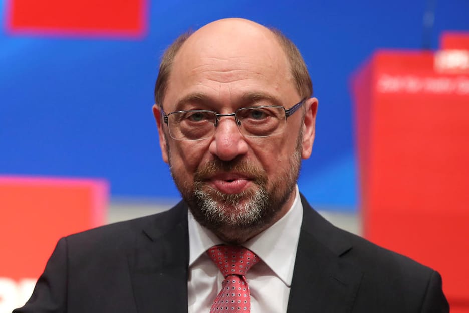 Schulz wirft Merkel "Arroganz" vor