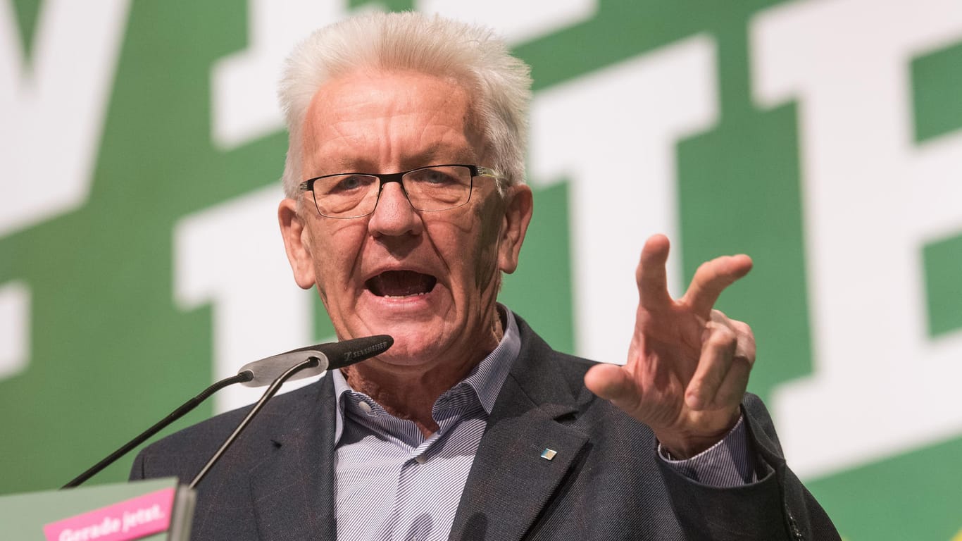 Der baden-württembergische Ministerpräsident Winfried Kretschmann (Bündnis 90/Die Grünen) ist sich mit Koalitionspartner CDU bereits über eine neue Bundesratsinitiative einig.