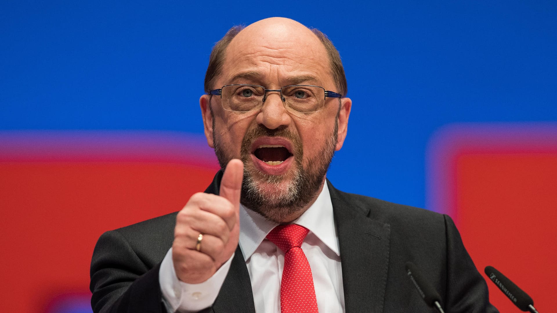 SPD-Spitzenkandidat Martin Schulz fordert eine Abstimmung im Bundestag zur Homo-Ehe. SPD-Spitzenkandidat Martin Schulz fordert eine Abstimmung im Bundestag zur Homo-Ehe.