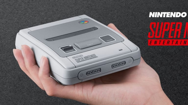 Rückkehr der Retro-Konsole Nintendo Classic Mini Super Nintendo Entertainment System (SNES)