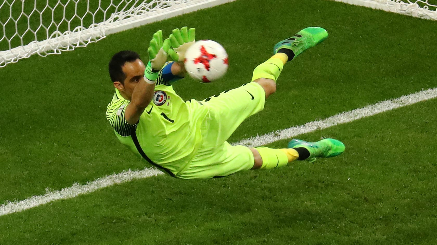 Chile-Keeper Claudio Bravo war gegen Portugal der Matchwinner.