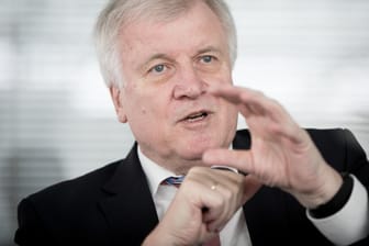 Seehofer wirft der SPD "Koalitionsbruch" vor