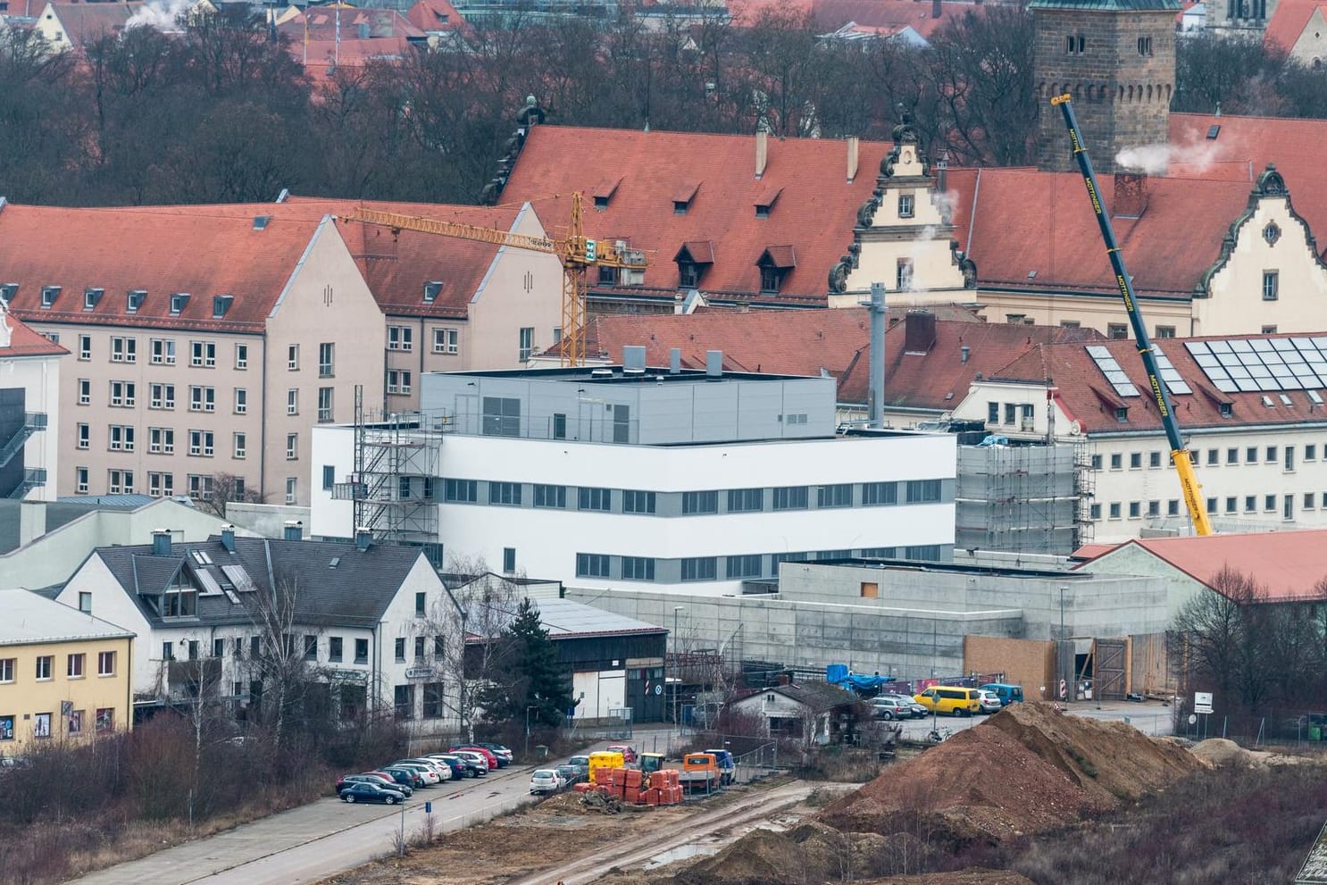 Der 225 Kilogramm schwere Sprengsatz wurde auf einer Baustelle in der Nähe des Gefängnisses gefunden.