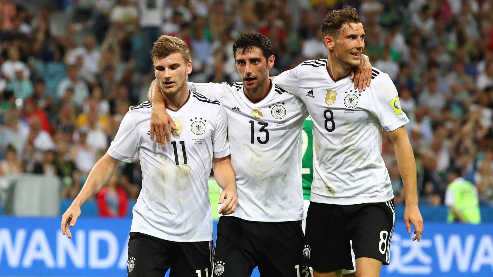 Jubel über den Finaleinzug: Timo Werner, Lars Stindl und Leon Goretzka (v. li.) Jubel über den Finaleinzug: Timo Werner, Lars Stindl und Leon Goretzka (v. li.)