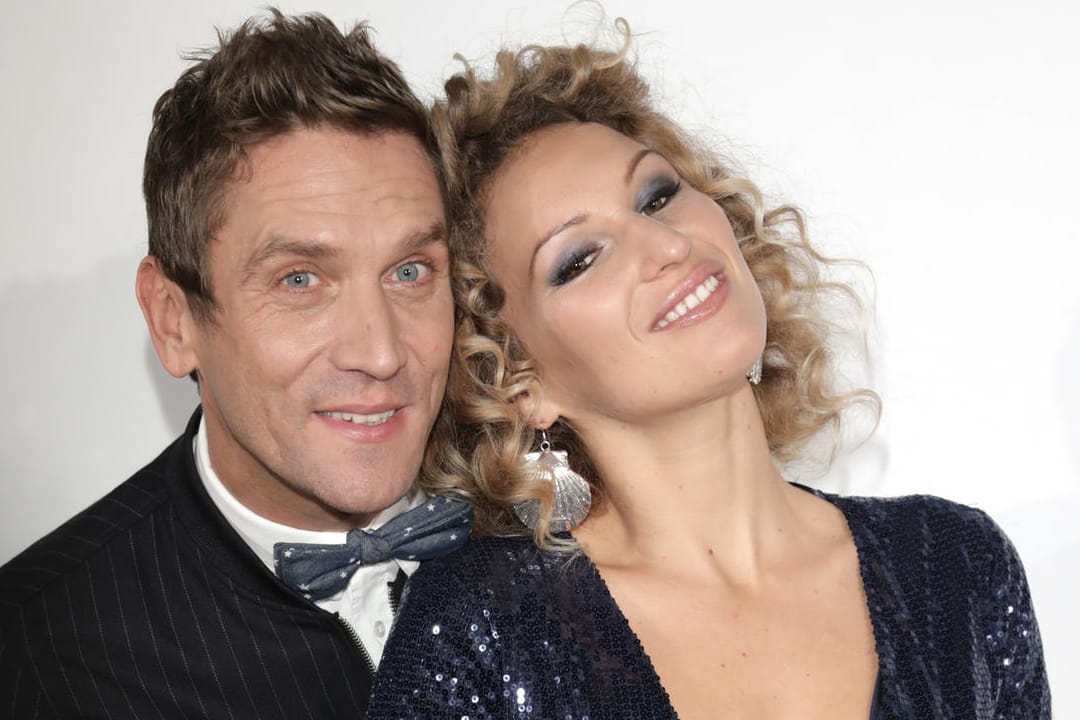 Schauspieler Peer Kusmagk und seine Freundin Janni Hönscheid lernten sich bei "Adam sucht Eva" kennen.