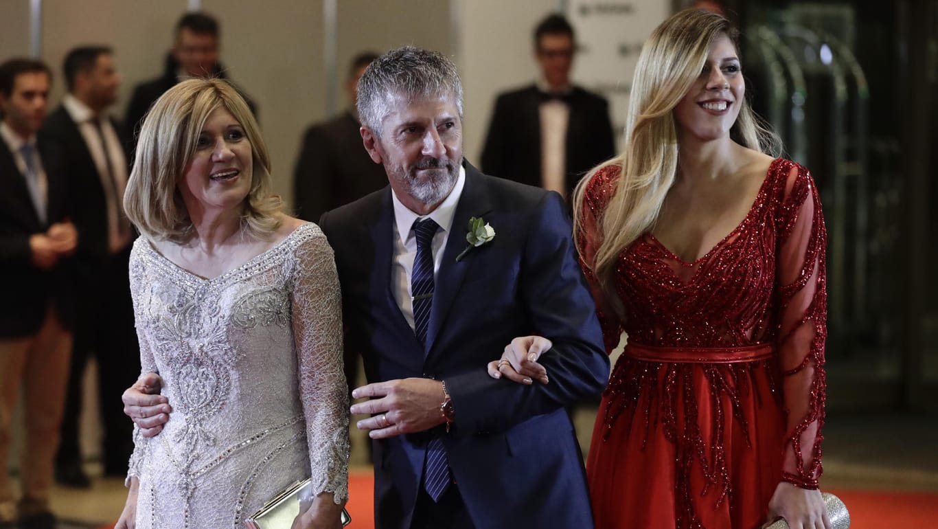 Lionels Eltern Celia Maria Cuccittini und Jorge Messi zusammen mit seiner Schwester Maria Sol.