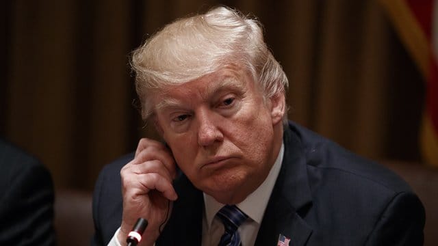 Das "Zeitalter der strategischen Geduld" mit Nordkorea sei vorüber, dieser Ansatz sei gescheitert, sagt Trump. Das "Zeitalter der strategischen Geduld" mit Nordkorea sei vorüber, dieser Ansatz sei gescheitert, sagt Trump.