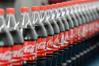 Coca-Cola versucht schon länger, seine Produktpalette mit weniger zuckerhaltigen Getränken den veränderten Vorlieben der Verbraucher anzupassen.