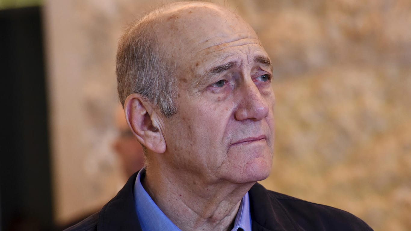 Der ehemalige Ministerpräsident Ehud Olmert wurde wegen Korruption 2016 inhaftiert.