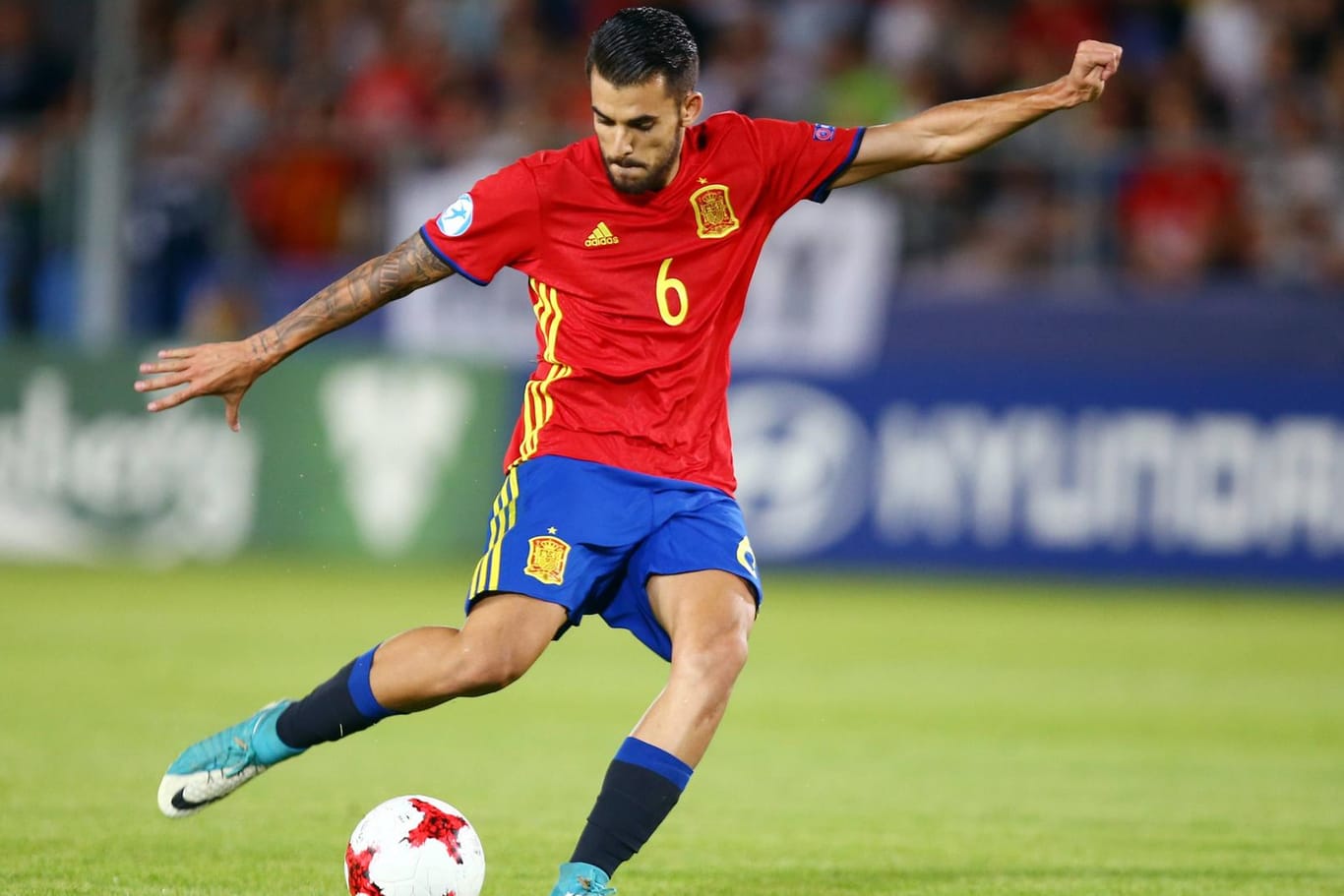 Umworben: Dani Ceballos im Trikot von Spaniens U21 bei der EM in Polen.