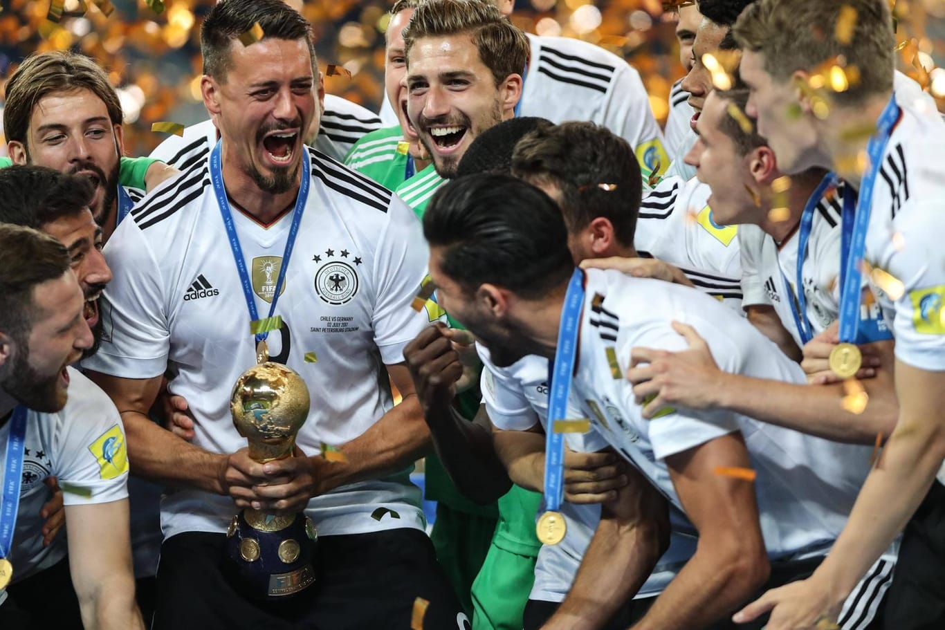Deutschland feiert die Mini-WM wie einen echten Weltmeistertitel.