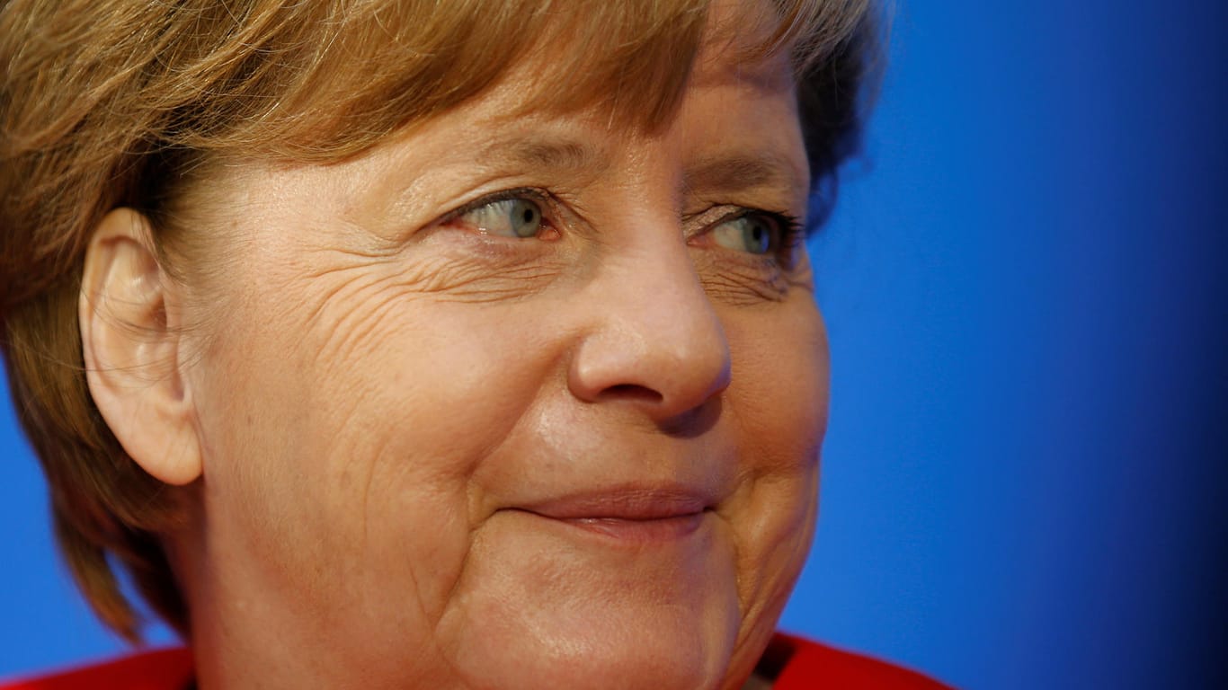 4245 Tage ist Angela Merkel Bundeskanzlerin am 07.07.2017 im Amt.