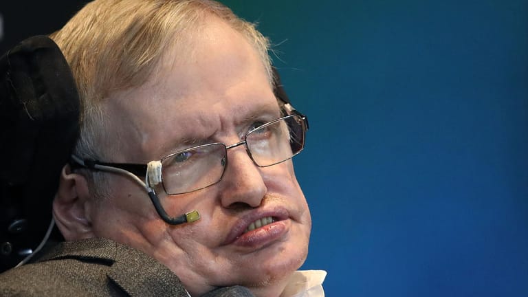 Der britische Astrophysiker Stephen Hawking kritisierte US-Präsident Donald Trump für seine Haltung zum Klimawandel.
