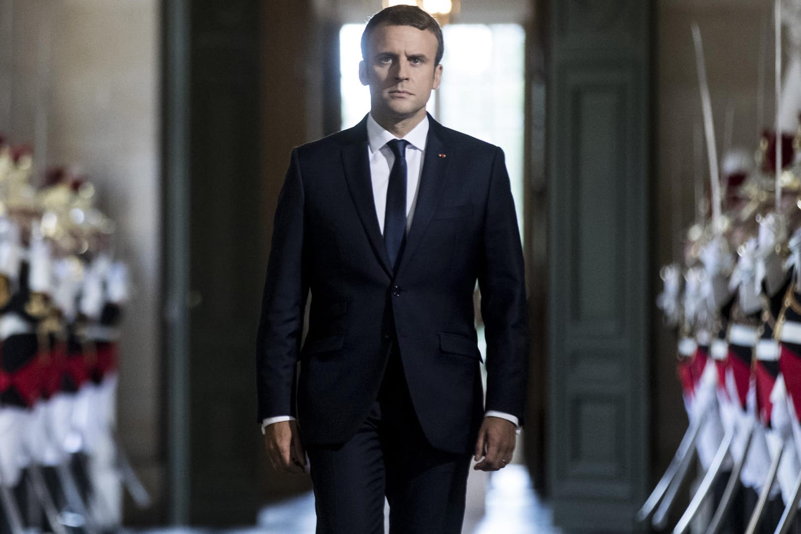 Der französische Präsident Emmanuel Macron hat in einer Grundsatzrede einen "radikal neuen Weg" in der Politik angekündigt.