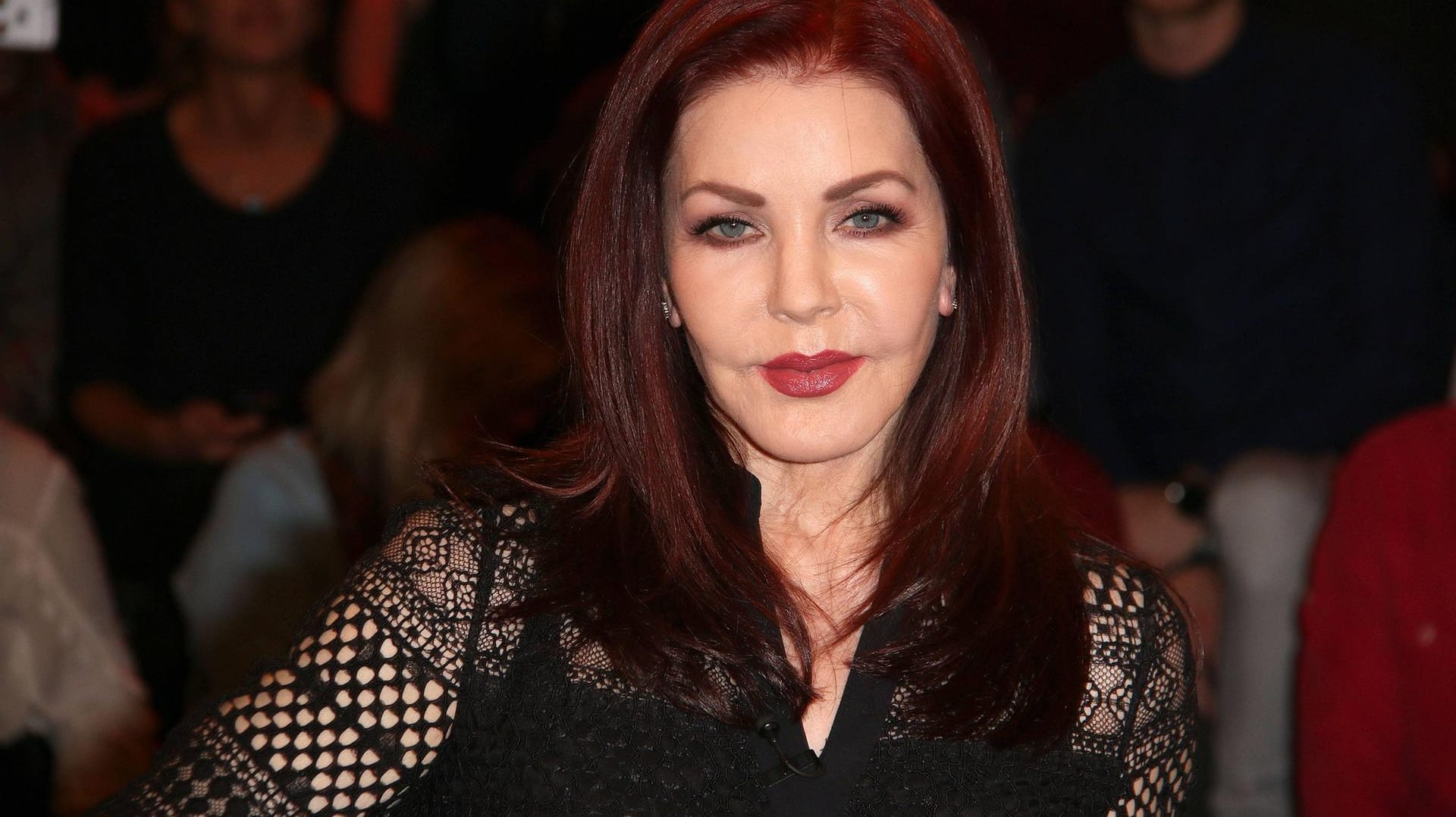 Priscilla Presley ist weiterhin glücklich single.