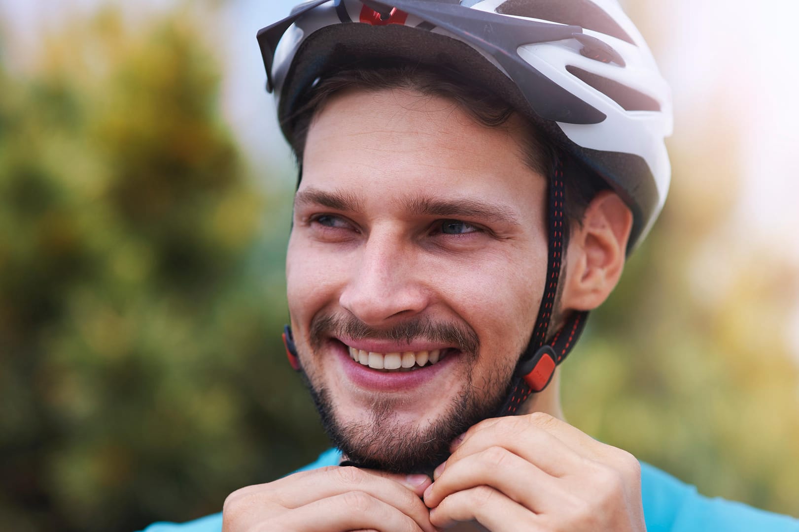 Fahrradhelme sollten alle drei bis fünf Jahre ersetzt werden.