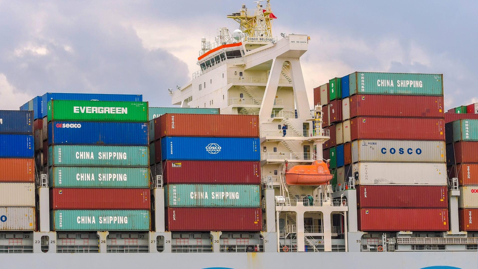 EU und Japan haben sich auf die Grundsätze eines Freihandelsabkommens geeinigt. EU und Japan haben sich auf die Grundsätze eines Freihandelsabkommens geeinigt.