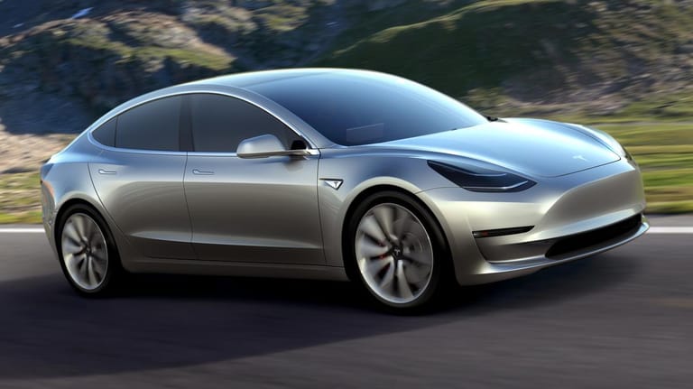 Tesla will anfangs 1000 Model 3 pro Woche produzieren.