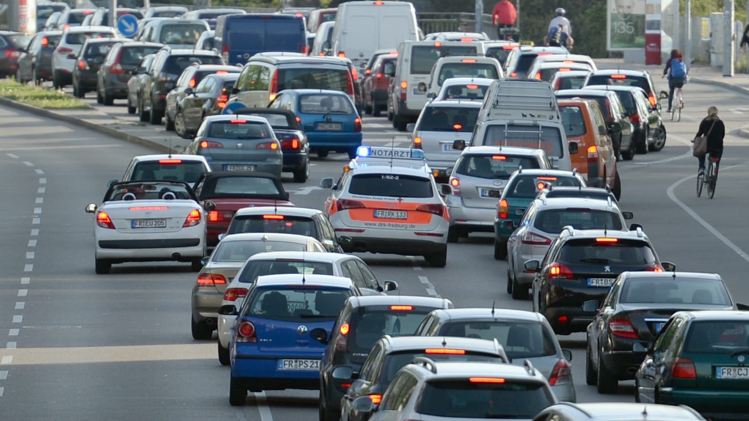 Bundesrat will bei Behinderung von Rettungskräften Bußgeld ab 200 Euro