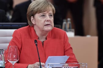 Kanzlerin Angela Merkel hat mit Hamburg als Austragungsort des G20-Gipfels in der Diskussion um Meinungsfreiheit in Staaten wie der Türkei und Russland selbst geschwächt.