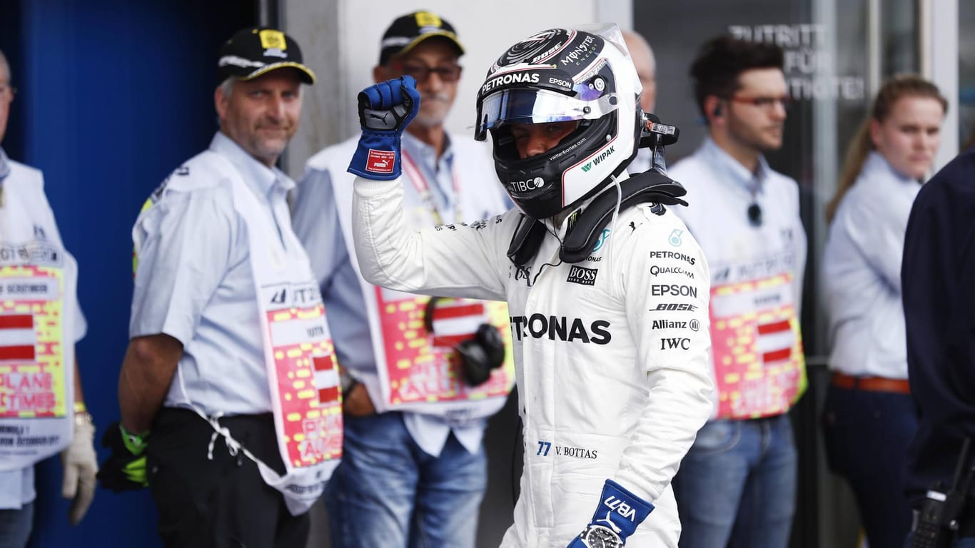 Start-Ziel-Sieg: Mercedes-Pilot Valtteri Bottas gewinnt den Großen Preis von Österreich.