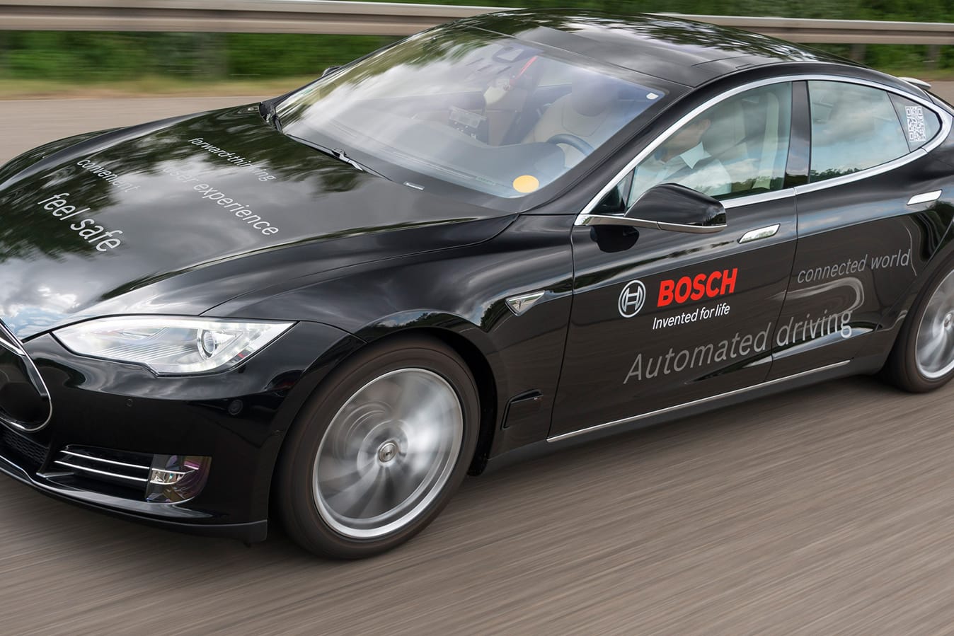 Autonome Taxis: Die hohen Investitionen sollen sich durch geringere Standzeiten amortisieren.