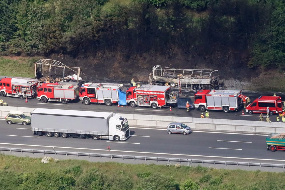 Die Unfallstelle auf der Autobahn A9 bei Münchberg (Bayern) am 03.07.2017. (Archiv)