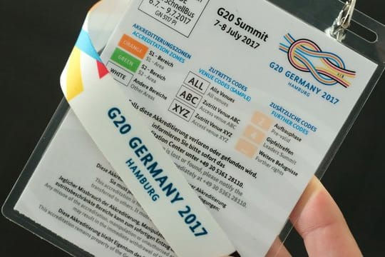 G20-Akkreditierung: Eigentlich waren sie regulär akkreditiert, doch dann wurden 32 Journalisten vom G20-Gipfel ausgeschlossen.
