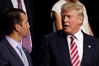 Donald Trump hält das Treffen seines Sohnes mit einer russischen Anwältin im Wahlkampf für verzeihlich.