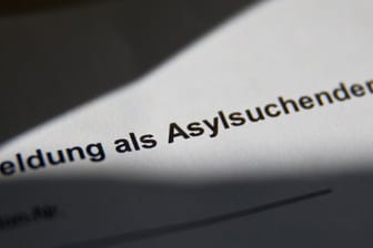 Meldebescheinigung für Asylsuchende: Im ersten Halbjahr 2017 haben über 3000 Türken Asylanträge in Deutschland gestellt.