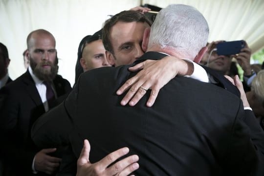 Netanjahu bezeichnete die Einladung zu der Gedenkveranstaltung als eine "sehr, sehr starke Geste".