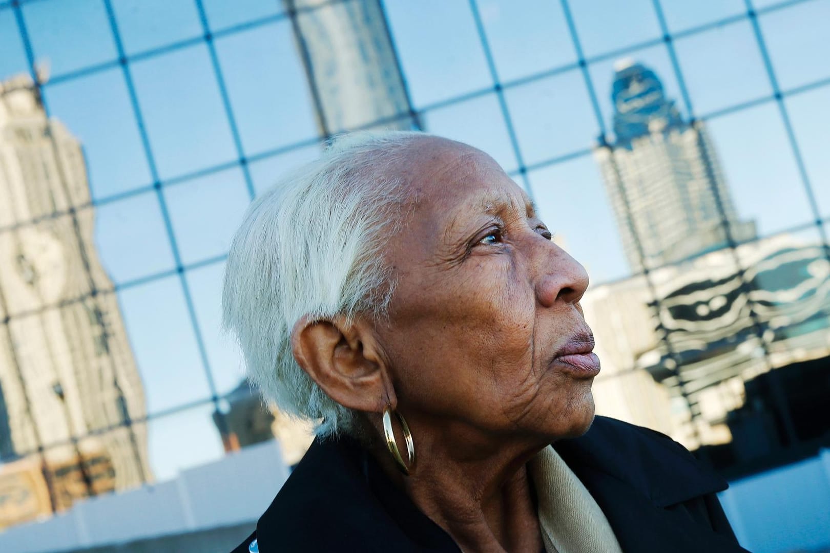 2013 wurde das Leben von Doris Payne in der Dokumentation "The Life and Crimes of Doris Payne" verfilmt.