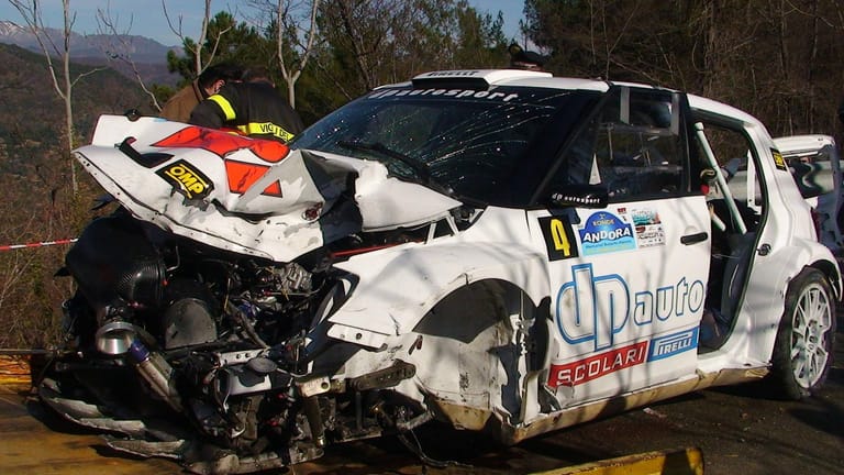Kubica wurde bei dem Horror-Crash vor sieben Jahren schwer verletzt.