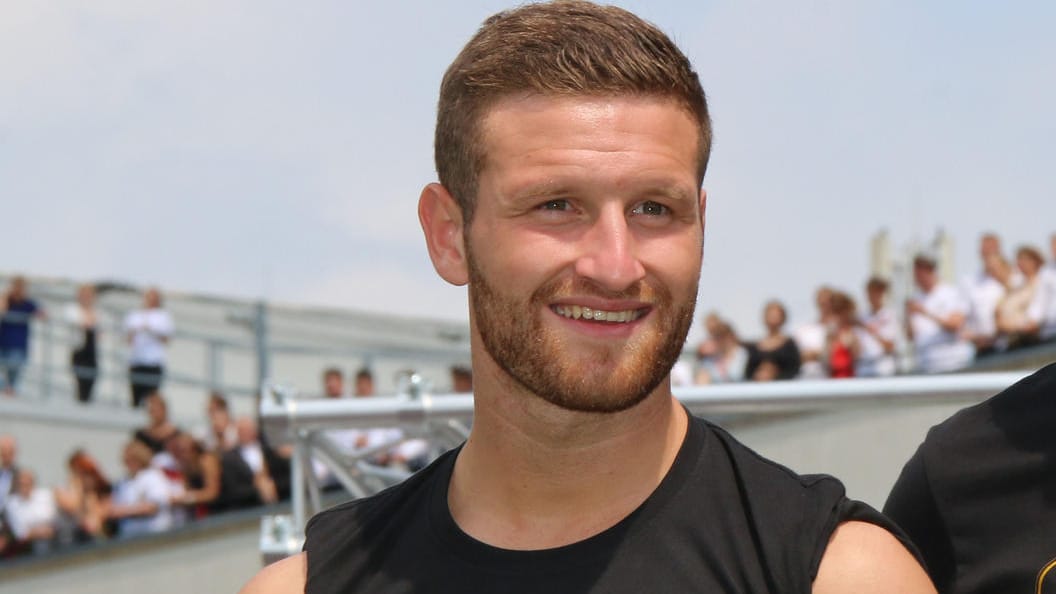 Shkodran Mustafi ist zum ersten Mal Vater geworden.