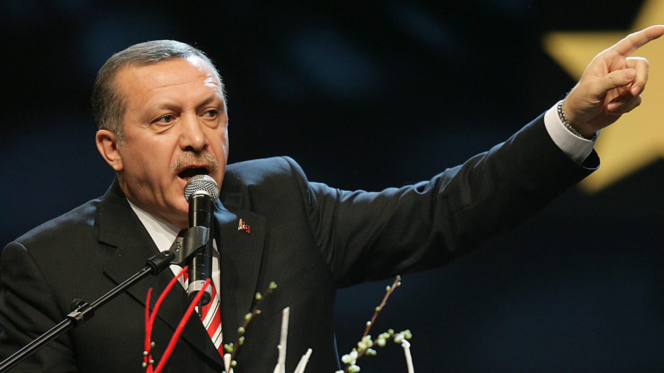 Der türkische Ministerpräsident Recep Tayyip Erdogan schreckt mit seiner Politik auch ausländische Investoren ab.