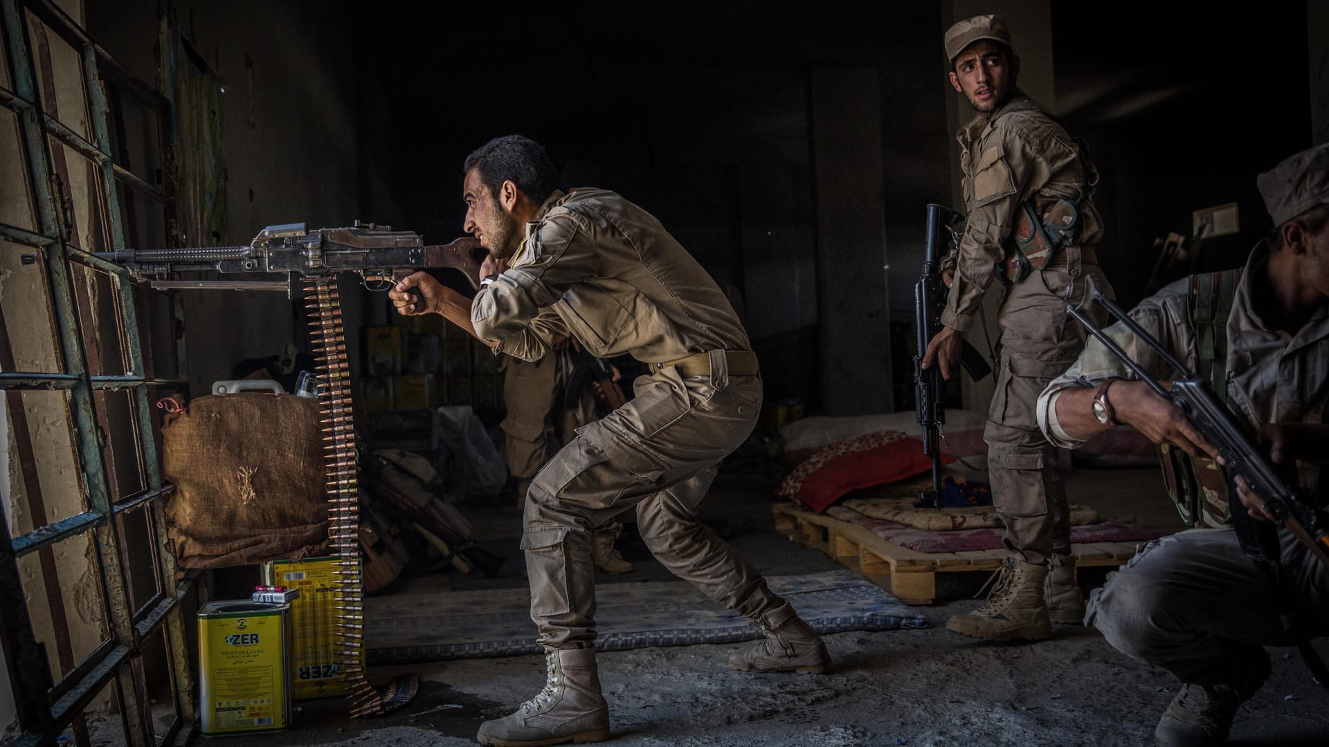 Von den USA unterstützte syrische Rebellen im Kampf um Rakka
