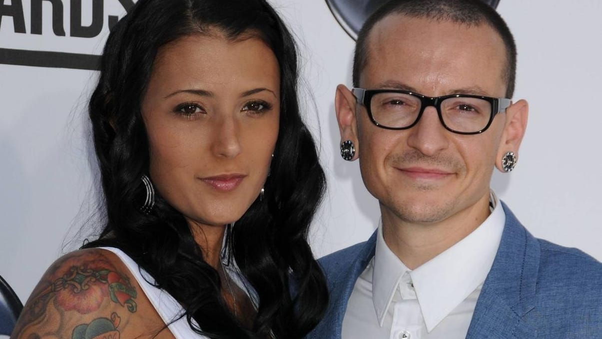 Chester Benningtons Ehefrau Talinda durchlebt nach dem Tod ihres Mannes eine harte Zeit.