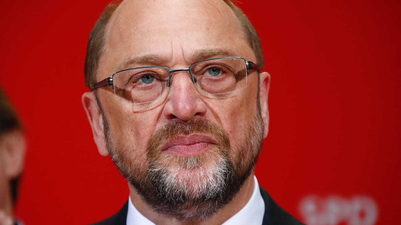 In der Hochphase des Wahlkampfes fällt der Kampagnenchef von Martin Schulz aus.