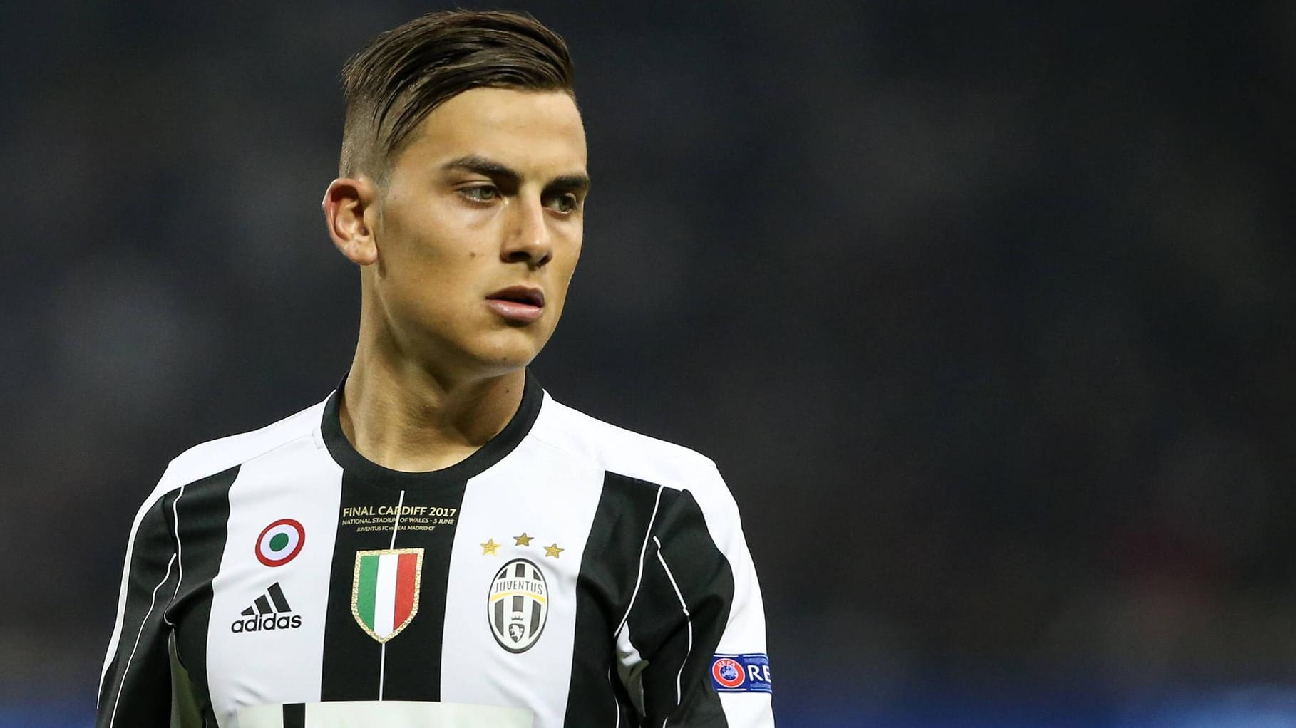 Paulo Dybala wurde in der abgelaufenen Saison Meister und Pokalsieger mit Juventus.