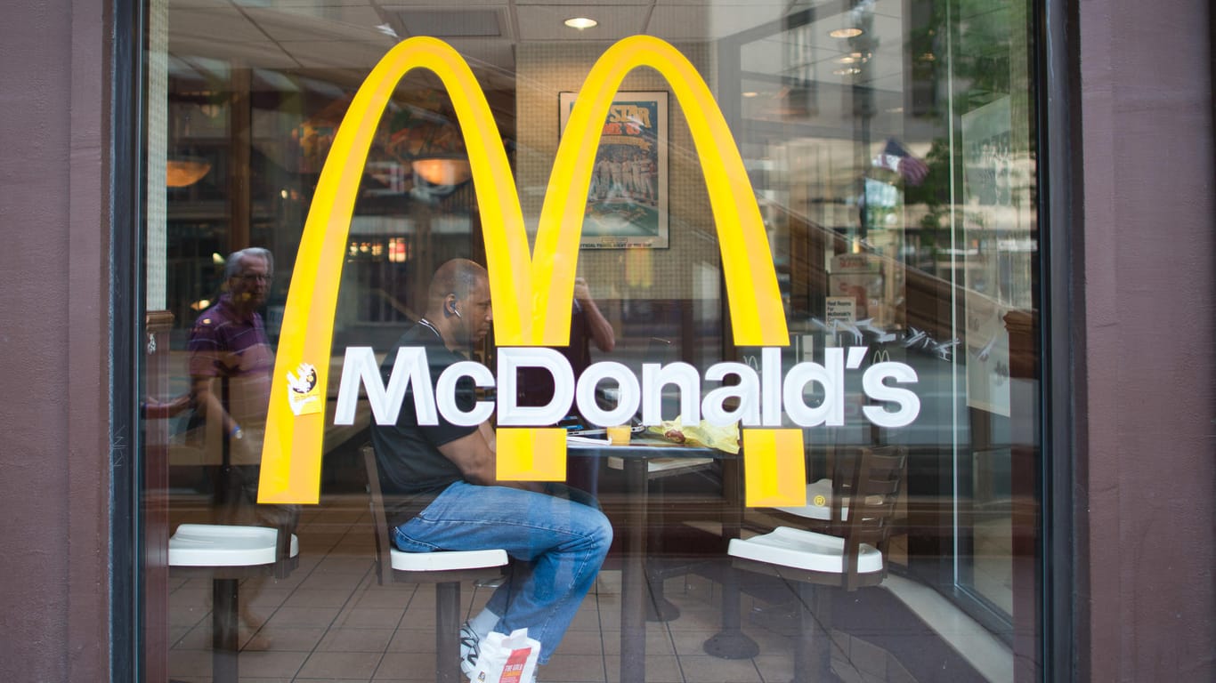 Der Fast-Food-Riese McDonald's hat 2016 Abstriche bei Gewinn und Umsatz machen müssen. Nun sind sie wieder auf Erfolgskurs.