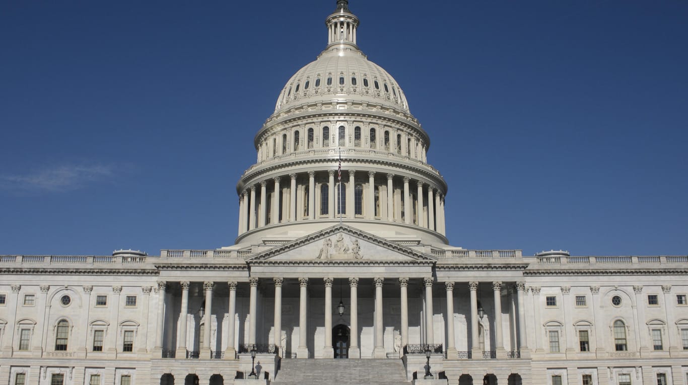 Die Abgeordneten des Repräsentantenhauses in Washington haben den Weg für neue Russland-Sanktionen frei gemacht.