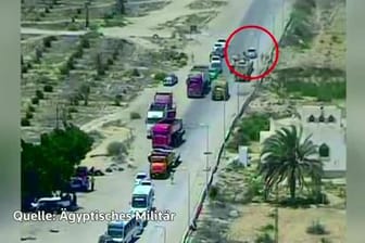 An einem ägyptischen Checkpoint im Norden der Sinai-Halbinsel verläuft der Versuch des Militärs, ein Attentat zu verhindern, ohne Erfolg. (Screenshot: Reuters)