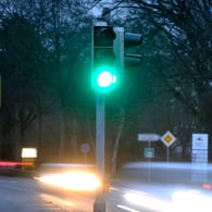 Wer ist an einem Auffahrunfall bei grün leuchtender Wechsellichtanlage eigentlich schuld?
