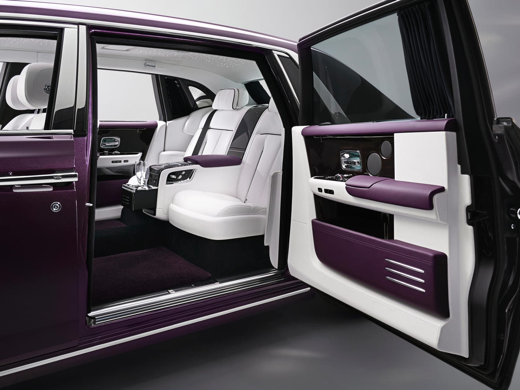 Mehr als ausreichend: Rolls-Royce präsentiert den Phantom VIII