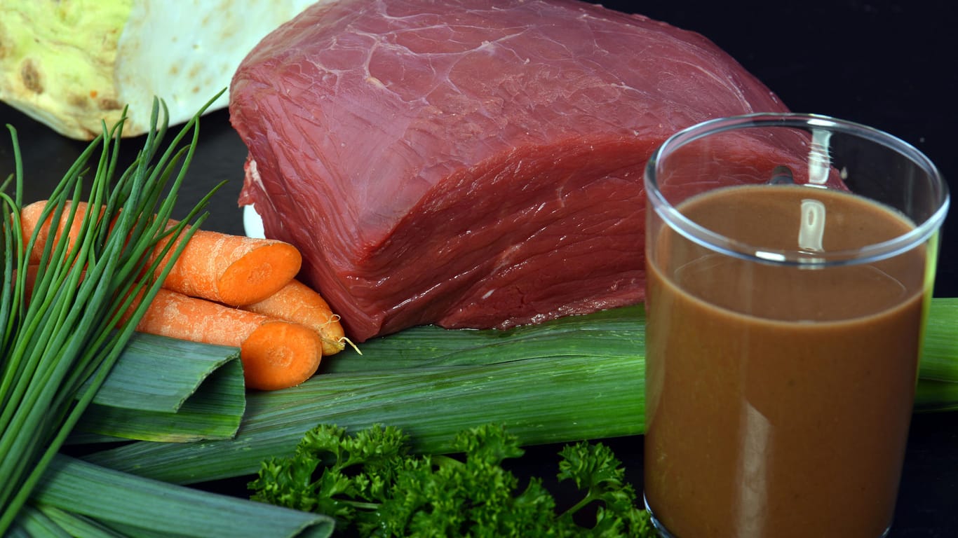 Ein Fleischer aus Temmels (Rheinland-Pfalz) hat drei Sorten Fleisch-Drinks entwickelt.