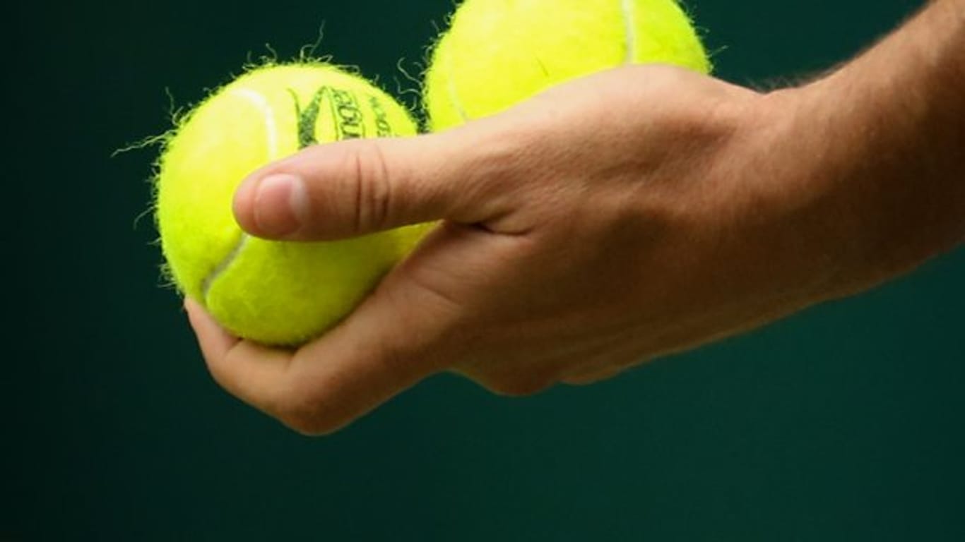 Mit Tennisbällen kann man nicht nur spielen, sondern auch ganz einfach heimwerken.