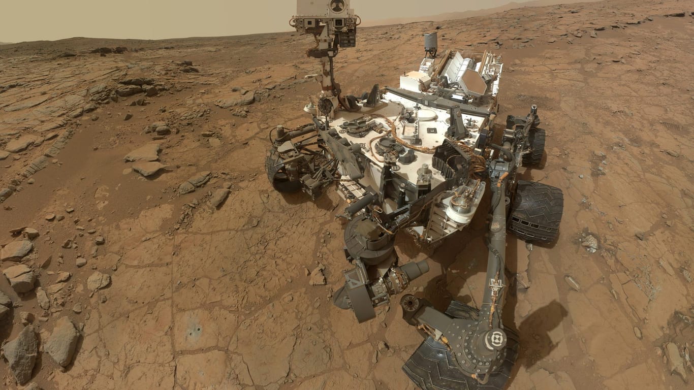 Sechs Jahre Entwicklungsarbeit und fast zwei Milliarden Dollar stecken im NASA Marsrovers "Curiosity".