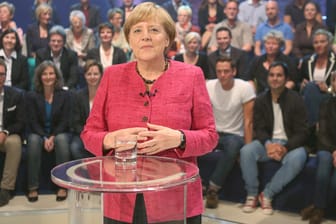 Bundeskanzlerin Angela Merkel stand bereits im September 2013 in der Wahlarena.