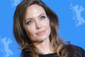 Angelina Jolie ist erschüttert über die Anschuldigungen gegen sie.