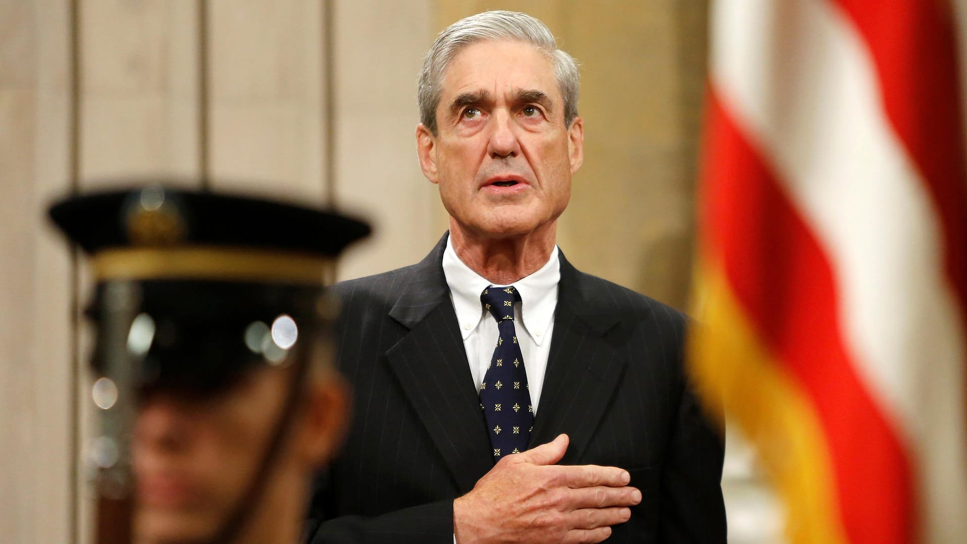 Sonderermittler Robert Mueller hat Medienberichten zufolge eine Grand Jury in der Russland-Affäre um Donald Trump eingesetzt. Sonderermittler Robert Mueller hat Medienberichten zufolge eine Grand Jury in der Russland-Affäre um Donald Trump eingesetzt.